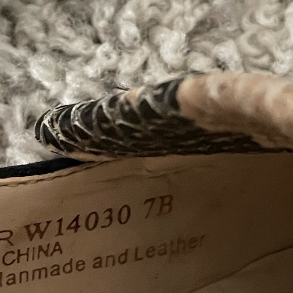 Cole Haan Loafer Pump Block Heel Kiltie Size 7 - Picture 7 of 8